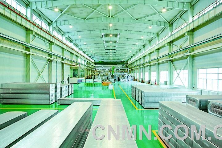 行業領先的可生產純度為99.9999%及以上的全系列高純鋁生產線