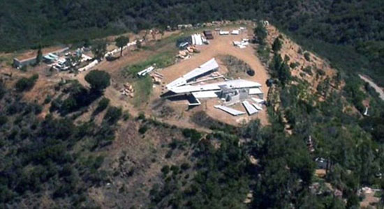 飛機豪宅的建造過程。