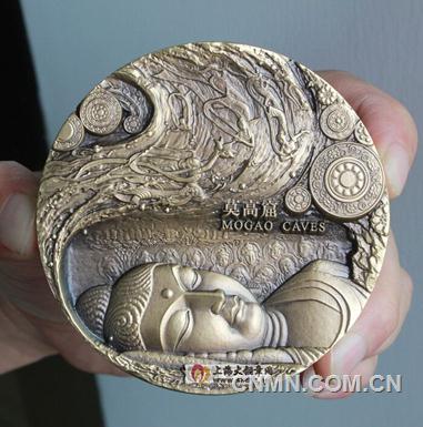  隨著國慶佳節的即將來臨，沉寂已久的銅章市場近期有所活躍起來。