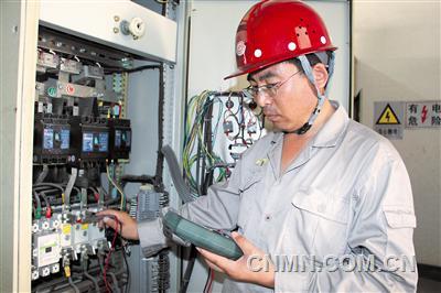 &ldquo;我慢，我就跑著向前；我笨，我就學久一點；我能力有限，我就挖挖潛力。&rdquo;這是中色（寧夏）東方集團有限公司所屬寧夏金和化工有限公司職工王保軍的座右銘。