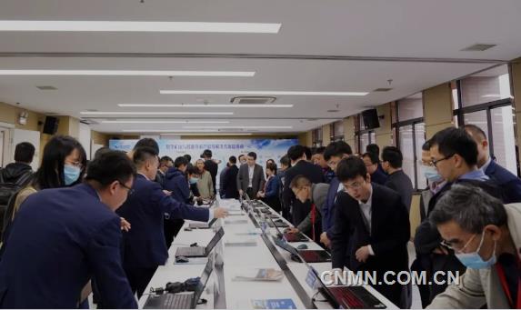 迪邁科技現場考察