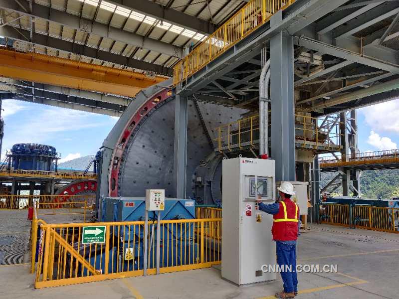 厄瓜多爾當地時間8月26日，米拉多銅礦的球磨機重新發出轟鳴聲，因疫情停產5個多月的礦山全面恢復生產。當日，選礦車間礦石處理量達23891噸。