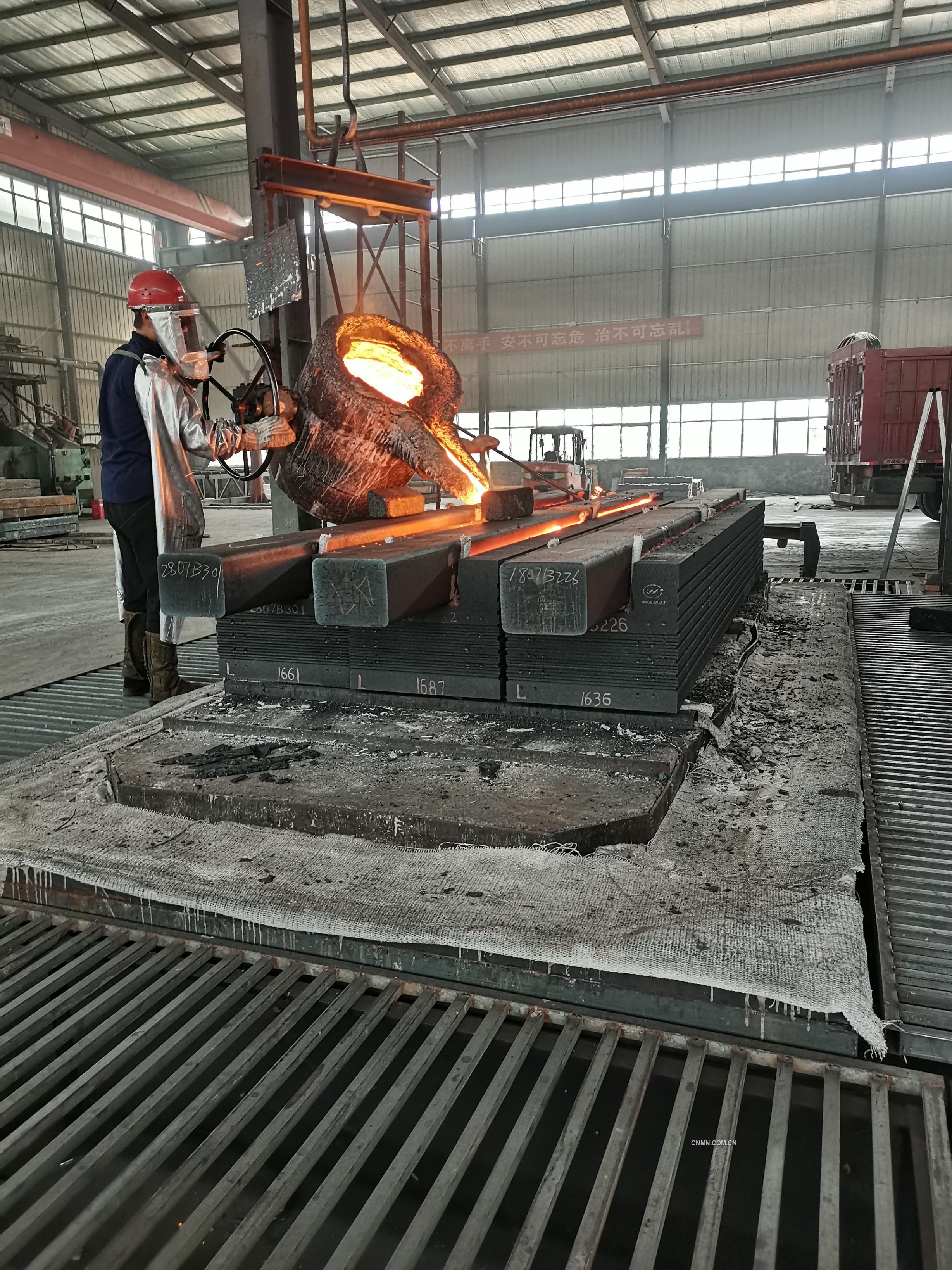 廣西華磊新材料有限公司陰極澆筑項目現場