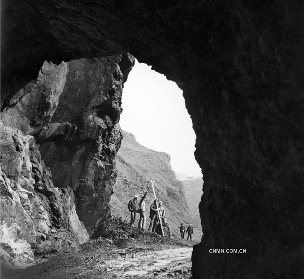 探索者(1981年攝)